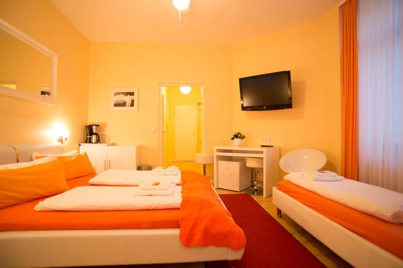 ** בית הארחה City Guesthouse Pension ברלין גרמניה